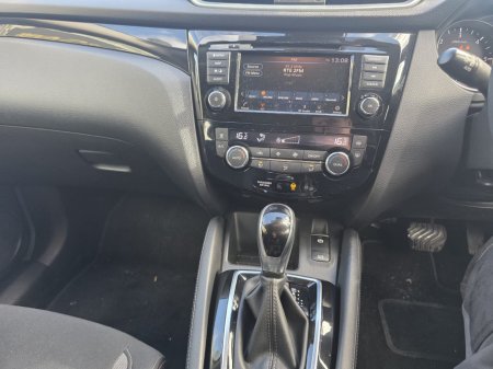 2020 Nissan Qashqai - thumbnail 3