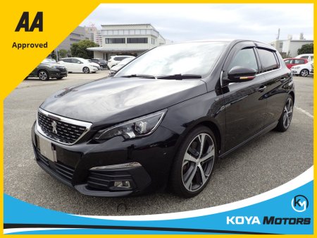 2018 Peugeot 308 GT 2.0 HDI DIESEL 180 BHP AUTOMATIC // GENUINE GT TOP SPEC CAR // GT SUEDE SPORTS BUCKET SEATS // REVERSING CAMERA // GT FLAT BOTTOM SPORTS STEERING WHEEL €17,950 thumbnail