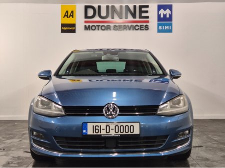 2016 Volkswagen Golf **HIGHLINE**ONLY 64000KMS**ALCANTARA SEATS*17" ALLOYS**BLIS**FOCAL INSIDE SPEAKERS*LANE ASSIST*KEYLESS ENTRY AND START**ADAPTIVE CRUISE CONTROL**DUAL ZONE CLIMATE**REVERSE CAMERA**BLUETOOTH STREAM €15,949 thumbnail
