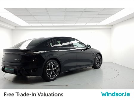 2025 BYD Seal 82.5kWh Design RWD €41,995