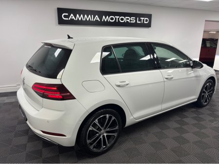 2019 Volkswagen Golf *VOLKSWAGEN GOLF* *DSG* *FACELIFT* *DYNAMIC LIGHTS* *DLA* *DIGITAL DASH* *REVERSE CAMERA* *PARKING SENSORS* *KEYLESS ENTRY* *LOW MILEAGE* *FINANCE AVAILABLE* *TRADE INS WELCOME* thumbnail