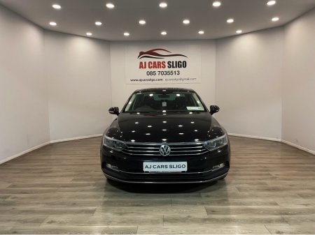 2015 Volkswagen Passat - thumbnail 3