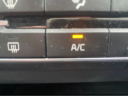 2023 Kia Ceed 1.6 D MHEV GTL MY23 5 5DR €22,900 thumbnail