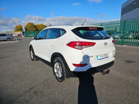 2017 Hyundai Tucson 1.7 CRDI, COMFORT MODEL, LOW MILEAGE, FINANCE, NATIONWIDE WARRANTY, 5 STAR REVIEWS €14,995 thumbnail