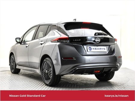 2023 Nissan Leaf - thumbnail 13