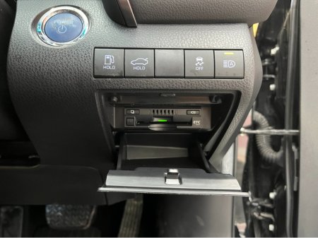 2021 Toyota Camry €26950 2021 TOYOTA CAMRY G 2.5 AUTOMATIC / CRUISE CONTROL / REVERSE CAMERA / ELECTRIC SEATS AND MORE €26,950 thumbnail