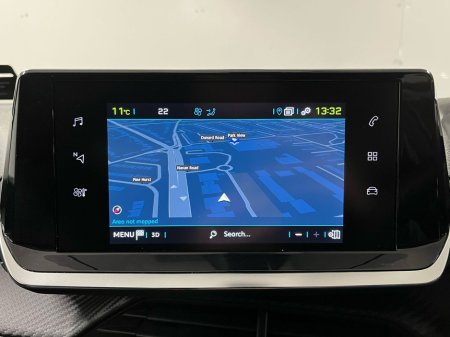 2023 Peugeot 2008 - thumbnail 17