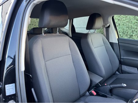 2019 Volkswagen Polo COMFORTLINE AUTOMATIC 1.0 PETROL //REVERSE CAMERA//CARPLAY// €15,950 thumbnail