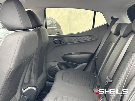 2025 Hyundai i10 Deluxe Plus *EX DEMO* €21,950 thumbnail