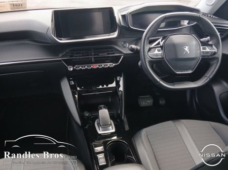 2022 Peugeot 2008 - thumbnail 12