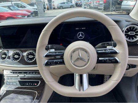 2021 Mercedes-Benz E Class - thumbnail 18