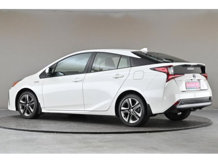 2020 Toyota Prius - thumbnail 6