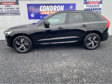 2021 Volvo XC60 2.0 R-DESIGN T6 RCHARG AWD AUTO 337BHP €28,800 thumbnail