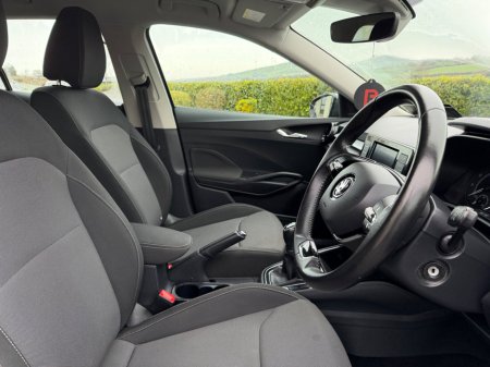 2023 Skoda Fabia 1.0 MPI 65HP AMBITION €17,450 thumbnail