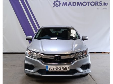 2020 Honda Grace - photo 2