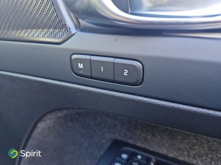 2025 Volvo EX40 Fully Electric, Single Moto,r Extended Range, Ultra, Panoramic Sunroof, HK Premium Sound, 360 View Camera, F&R Heated Seats, Adaptive Cruise Control With Pilot Assist, BLIS/CTA, Volvo On Call €52,950 thumbnail