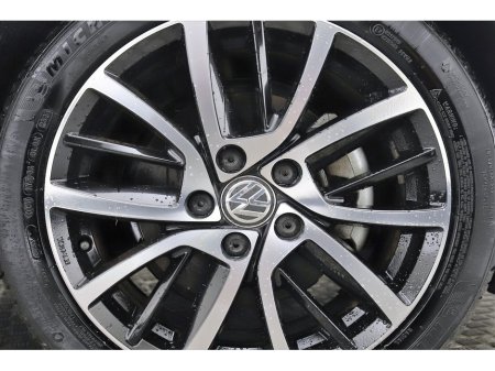 2018 Volkswagen Golf 1.2 TSI DSG MK7.5 COMFORTLINE *UPGRADED 17"ALLOYS*REVERSE CAM*CARPLAY*ANDROID AUTO* €18,890 thumbnail