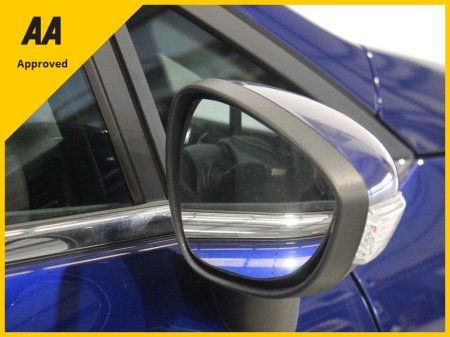 2016 Ford Fiesta - thumbnail 10