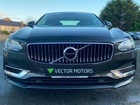 2020 Volvo S90 T8 INSCRIPTION PHEV €33,995 thumbnail