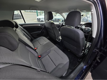 2016 Volkswagen Golf - thumbnail 7