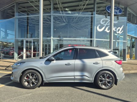 2021 Ford Kuga - photo 2