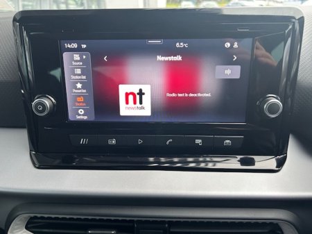 2025 SEAT Ibiza 1.0TSI 115hp Xcellence Hi spec 5dr €23,995 thumbnail