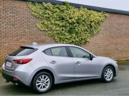 2014 Mazda Mazda3 150PS EXECUTIVE €5,994 thumbnail