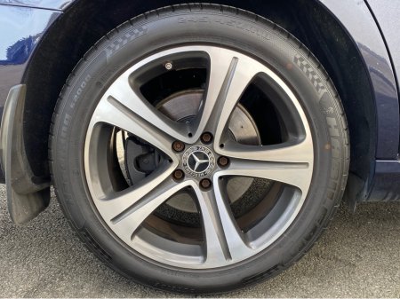 2019 Mercedes-Benz E Class - thumbnail 11