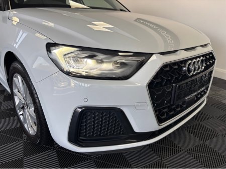 2020 Audi A1 - thumbnail 5