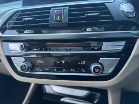 2018 BMW X3 - thumbnail 17