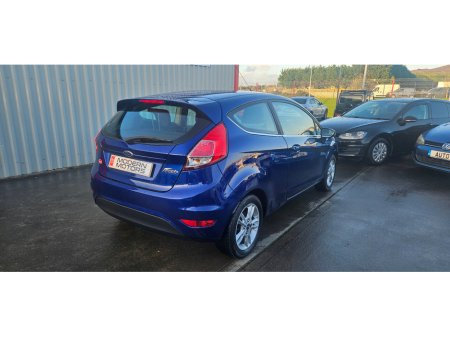 2014 Ford Fiesta ZETEC 1.2 petrol 3dr low miles €5,995 thumbnail