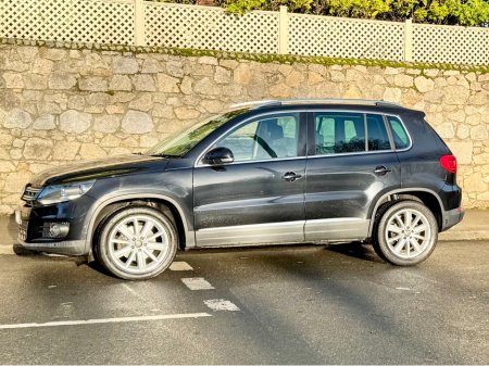 2016 Volkswagen Tiguan SPORT 2.0 TDI!!PANROOF!!LEATHER!! €16,900 thumbnail