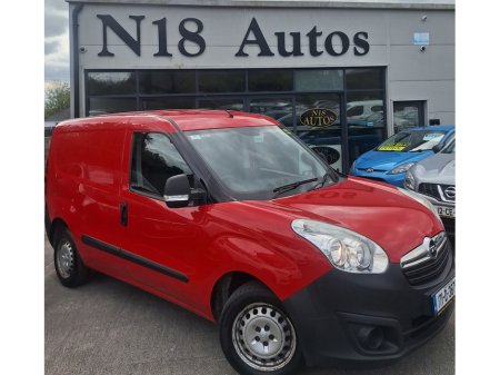 2017 Opel Combo VAN L1H1 BASE 1.6 CDTI 2000 2 2DR €8,500