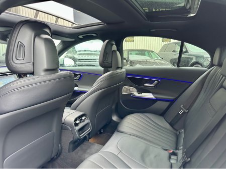 2025 Mercedes-Benz E Class AMG LINE PREMIUM €69,950 thumbnail