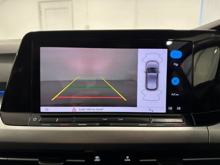 2021 Volkswagen Golf - thumbnail 28