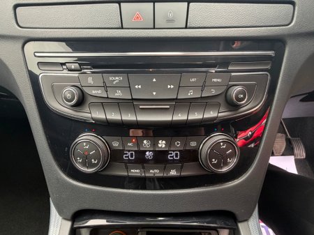 2013 Peugeot 508 - thumbnail 24