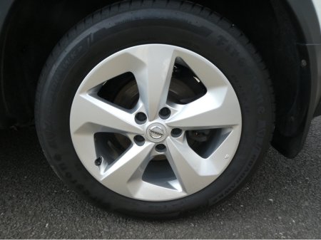 2021 Nissan Qashqai DSL SE VAN MY20 4DR plus vat €15,650 thumbnail