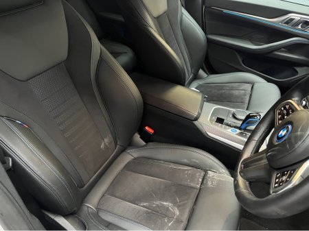 2022 BMW i4 ONLY 20K KMS 2022 BMW I4 40EDRIVE M SPORTS AUTOMATIC / CRUISE CONTROL / 360° PARKING CAMERA / ELECTRIC MEMORY & HEATED SEATS / PADDLE SHIFTERS / BMW APPS AND APPLE CARPLAY €36,950 thumbnail