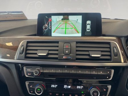 2015 BMW 3 Series - thumbnail 14