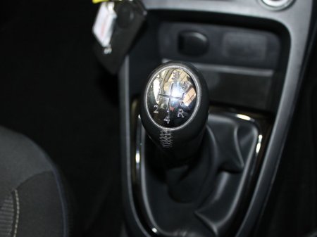 2016 Renault Captur - thumbnail 19