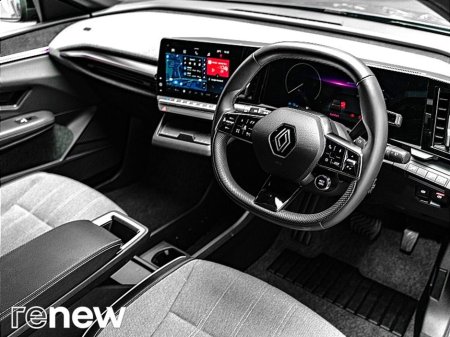 2024 Renault Megane E-Tech - thumbnail 6