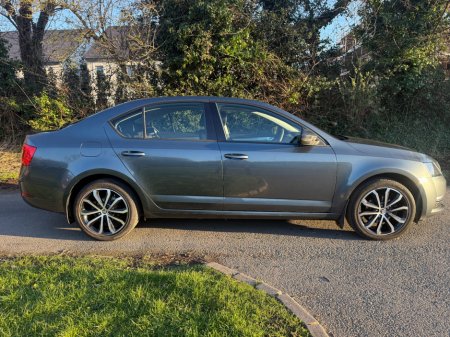 2018 Skoda Octavia - thumbnail 8