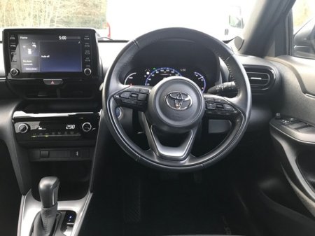 2022 Toyota Yaris Cross - thumbnail 9