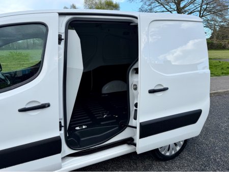 2013 Citroen Berlingo - thumbnail 5