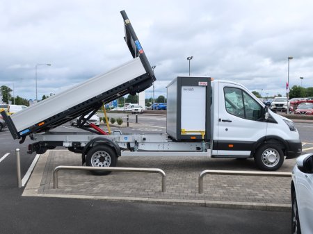 2025 Ford Transit  €51,830