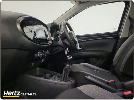 2023 Toyota Aygo X - thumbnail 4