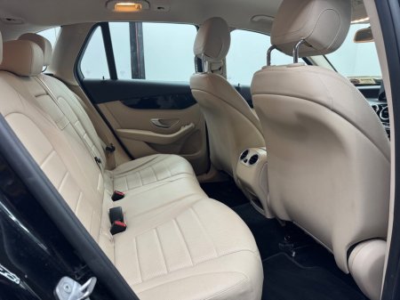 2017 Mercedes-Benz GLC Class - thumbnail 7