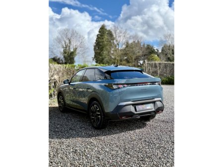 2025 Peugeot 3008 - thumbnail 12