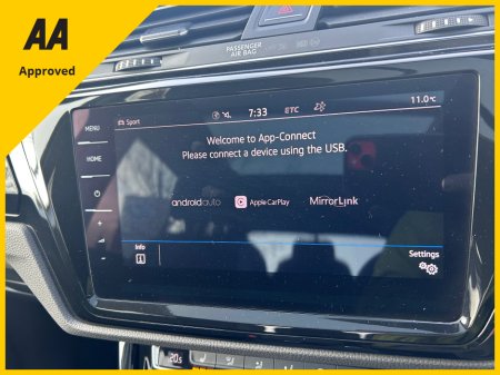 2018 Volkswagen Touran 2018 VOLKSWAGEN TOURAN HIGHLINE 1.4TSI DSG AUTO €23,950 thumbnail