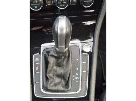 2018 Volkswagen Golf 2018 VOLKSWAGEN GOLF HI-LINE AUTO NCT'd €15,990 €15,990 thumbnail